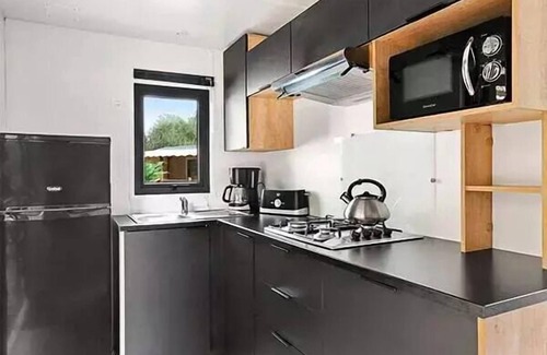 Carry-le-Rouet House | Mobil-home | Premium | 2 Bedrooms | 4 persons | Raised terrace | A/C | TV