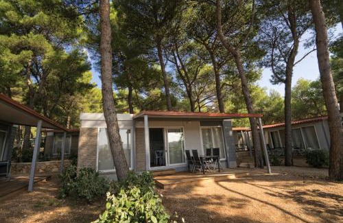 Cres Resort | Mobile Homes Camping Kovačine