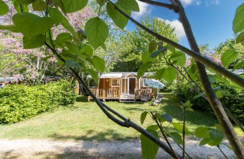 Saint-Martial-de-Nabirat House | Mobilhome avec terrasse 4 personnes