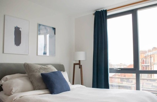 Coldharbour Apartment | Modern 1 Bedroom Apartment in Brixton