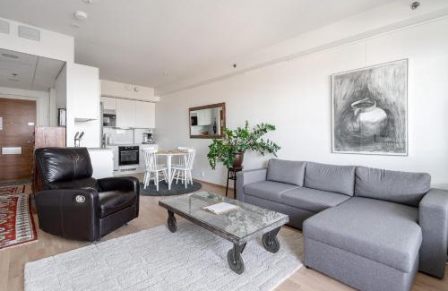 Tampere Apartment | Modern 1BR Apt with Amazing Views, Balcony & Sauna