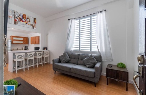 San Francisco Apartment | Modern 2 Apts. 3-BR - 10 Guests in Old San Juan