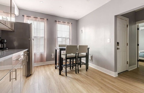 Black Rock Historic District Apartment | Modern 2 Bedroom in Black Rock