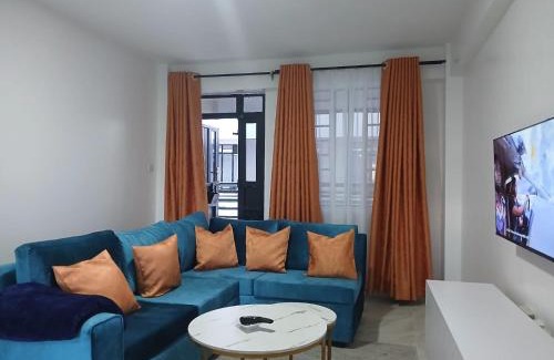 Nanyuki Apartment | Modern 2 Bedroom with Master Ensuite & Mount Kenya Views - Nanyuki CBD at MG's Mountain Nest