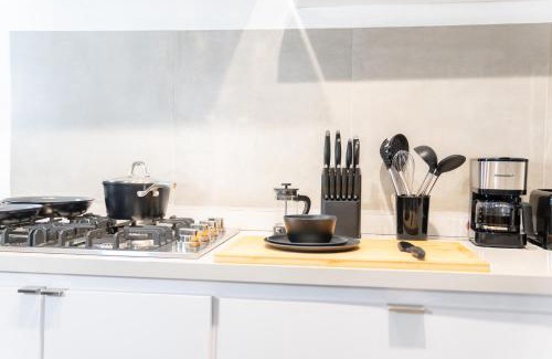 Gobernador Pinero Apartment | Modern 2BR Apt in San Juan City, Concert Stays