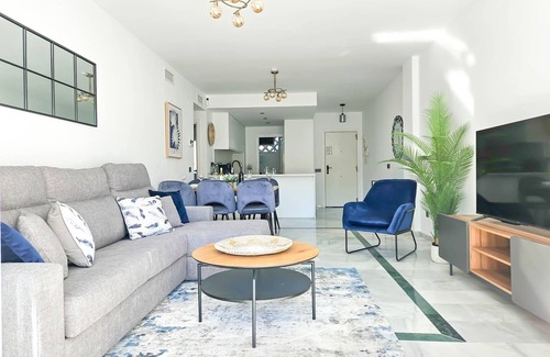 Puerto Banus Apartment | Modern 3 bedroom apartment in Puerto Banus