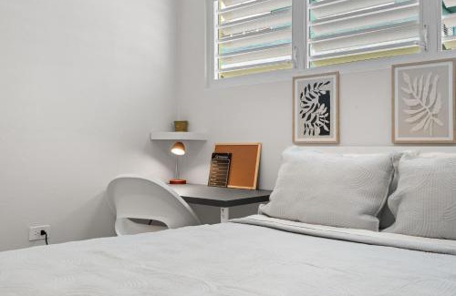 Manati Apartment | Modern 3 Bedroom Apartment Full Kitchen Ac