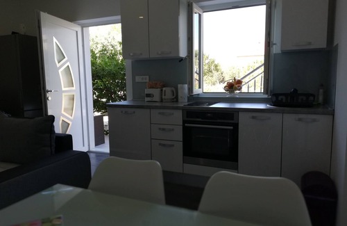 Kastel Gomilica House | Modern apartment near Split and Trogir