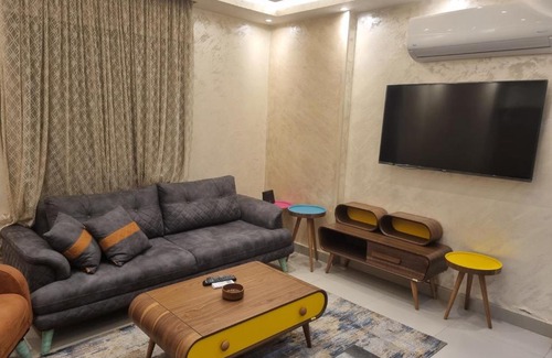 Agouza Apartment | Modern apartment