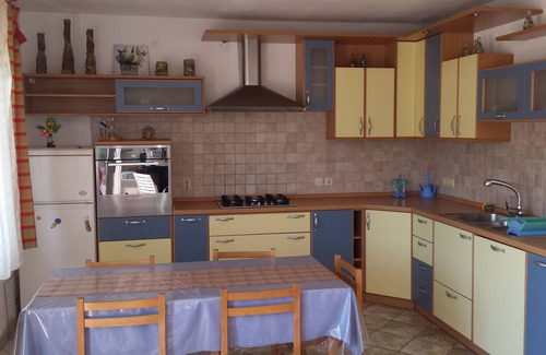 Rab Apartment | modern apartment for 6 people surrounded by Mediterranean vegetation