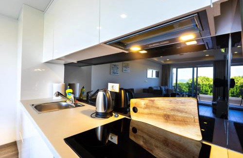 Donja luka Apartment | Modern apartment in Makarska with sea view