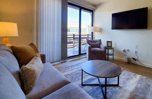 Boulder Apartment | Modern Apartment in Prime Location (ID2997X48)