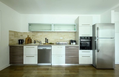 Ashkelon Apartment | Modern & Bright 3BR Apt with View by Sea N' Rent