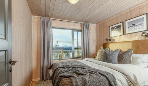 Sor-Fron House | Modern Cabin With Beautiful Design By Gålåvatn