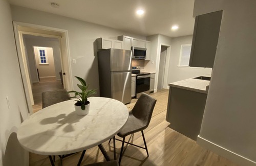 Lima House | Modern Cape Cod at Lima Memorial
