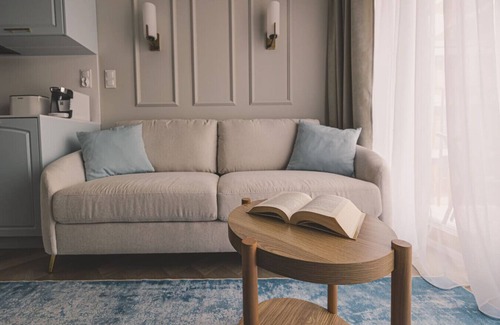 Bydgoszcz Apartment | Modern Comfort in New Port