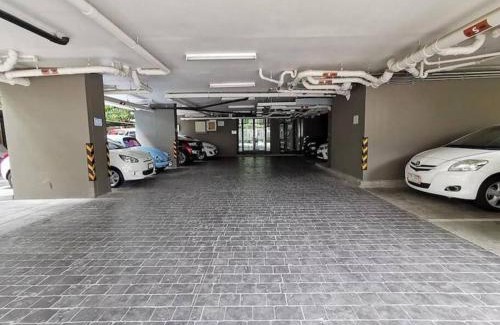 Huay Kaew Apartment | Modern Condo in Nimman (F309) by Pimolplace
