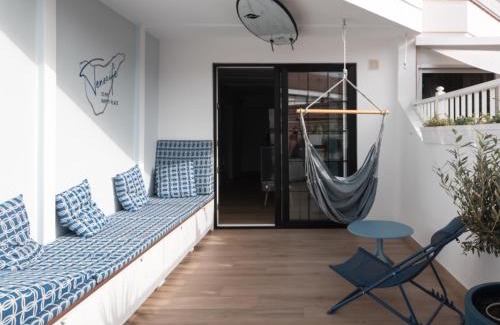 Los Cristianos Apartment | Modern, design, private jacuzzi - 2 bedrooms, 2 terraces - Wow Apartments - Los Christianos