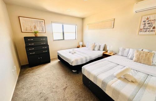 Otahuhu Villa | Modern Family Retreat Near Auckland City & Airport