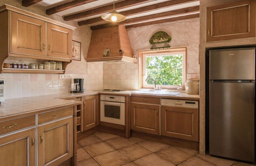 Saint-Bonnet-la-Riviere House | Modern holiday home with swimming pool