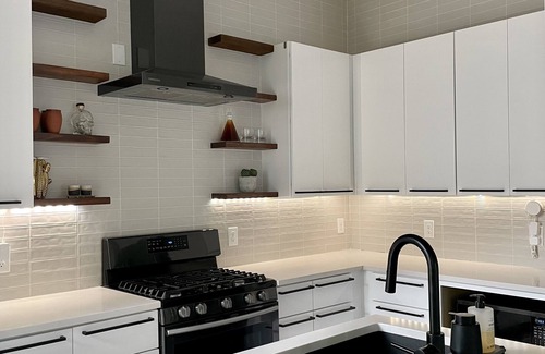 South Manchaca House | Modern Luxury Home in South Austin