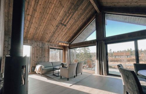 Gol Municipality House | Modern Mountain Cabin - Outdoor Hot Tub - 8 Beds