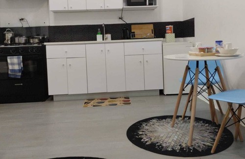 Woodbrook Apartment | modern one bedroom city apartment