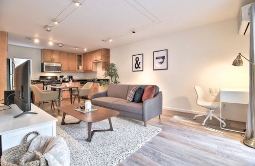 Professorville Apartment | Modern Palo Alto 1BR w/A/C, nr Stanford & Dining, by Blueground