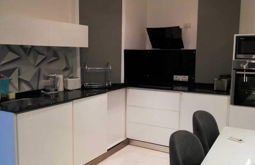 Al Mamsha El Seyahi Apartment | Modern, quiet apartment