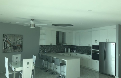 Rosarito Condo | Modern Rosarito Beachfront Condo