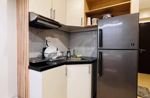 Mandurriao Apartment | Modern Studio at Avida Towers Atria