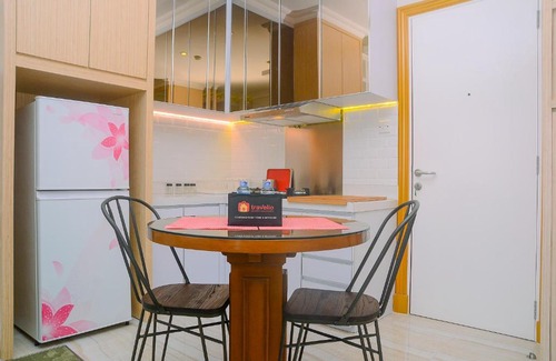 East Jakarta Apartment | Modern Studio at Titanium Square Apartment By Travelio