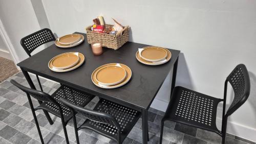 Reading Apartment | Modern Stylish Flat - allocated parking!