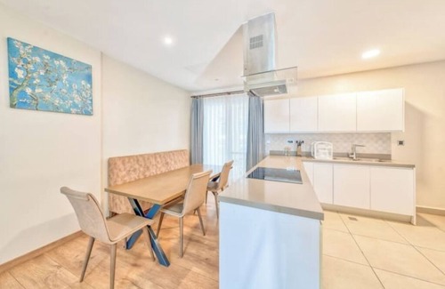 Kileleshwa Apartment | Modern Three Bedroom Apartment
