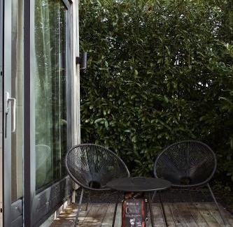 Elahuizen House | Modern Tiny House op rustig Watersportpark
