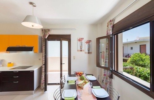 Rethymno Villa | Modern Villa with Private Pool and Amazing Sea Views and just 100 meters to the Beach !