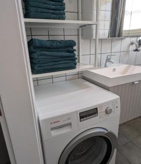 Wehringhausen Apartment | Modern Whg, 6 P, Tischfußball, Balkon