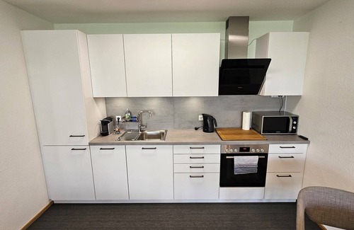 Engen Apartment | Modernes Apartment mit Terrasse und Garten - Zwischen Bodensee und Schwarzwald