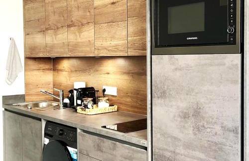 Neutraubling Apartment | Modernes, kernsaniertes Apartment in Top-Lage