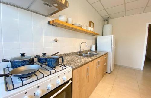 San Rafael Apartment | Moderno departamento con balcón privado en San Rafael