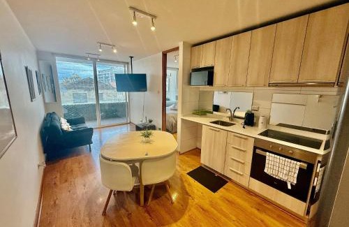 Apoquindo Apartment | Moderno depto a pasos de Stadio Italiano