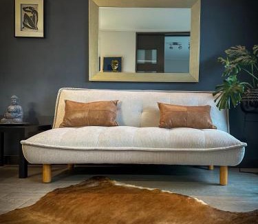Las Condes Apartment | "Moderno depto para 3 a pasos de centros de Ski"