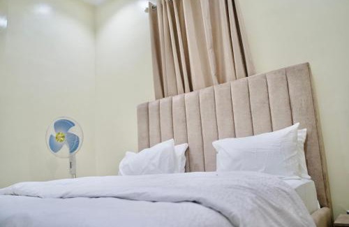 Ofin House | Moh place