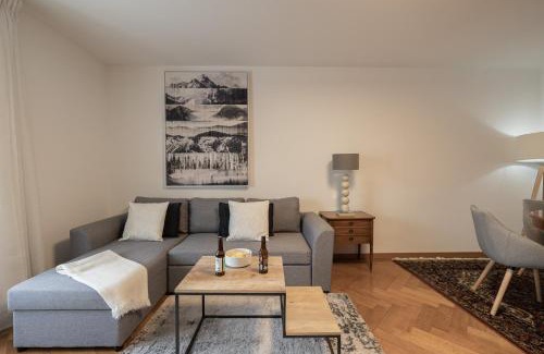 Downtown Geneva Apartment | Mole Residence by Homenhancement
