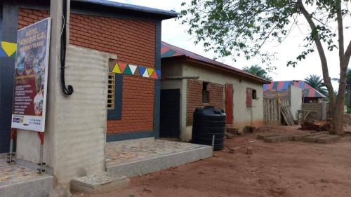 Abomey Hotel | Monique CZ Abomey Plage