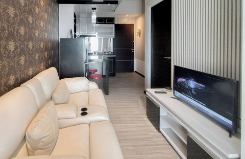 Sidoarjo Apartment | Monochromatic Modern 1Br At Tamansari Prospero Sidoarjo Apartment
