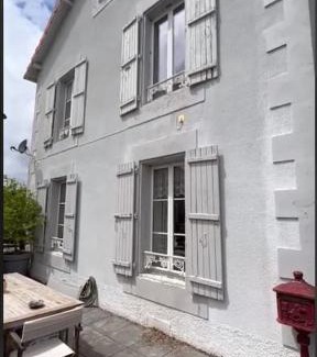 Montemboeuf House | Montemboeuf centre Town House free wifi