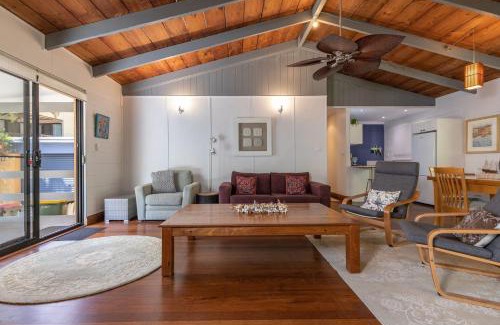 Elizabeth Beach House | Montezuma