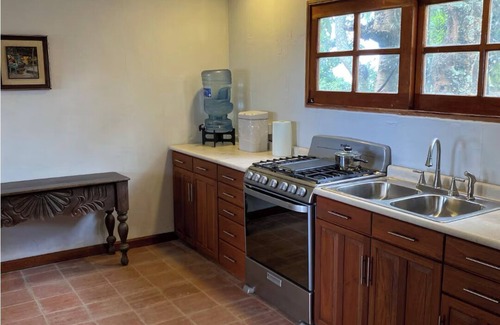 San Salvador Hotel | Monticello