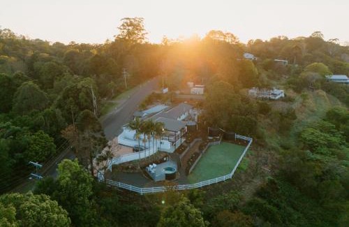 Montville House | Monty's House